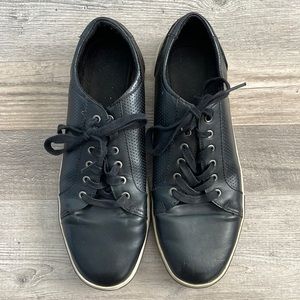 American Eagle Mens Black Faux Leather Sneakers